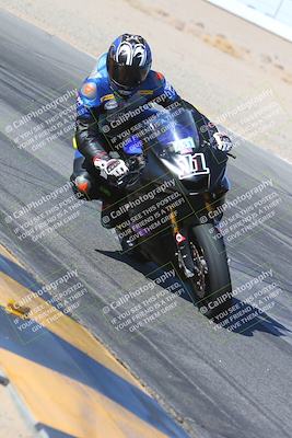 media/Jan-18-2024-Racers Edge (Thu) [[008952c709]]/A Group/Session 2 (Turn 15 Inside)/